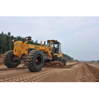 九州网_九州(中国)租赁平地机在蒙华铁路施工