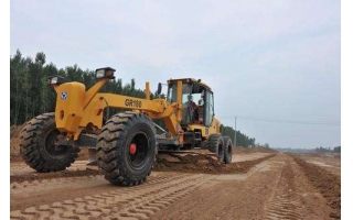 九州网_九州(中国)租赁平地机在蒙华铁路施工