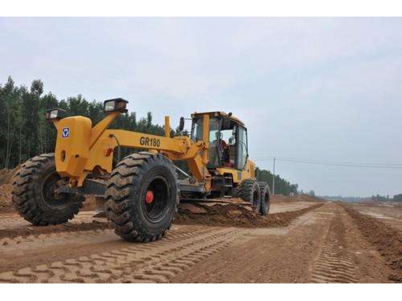 九州网_九州(中国)租赁平地机在蒙华铁路施工